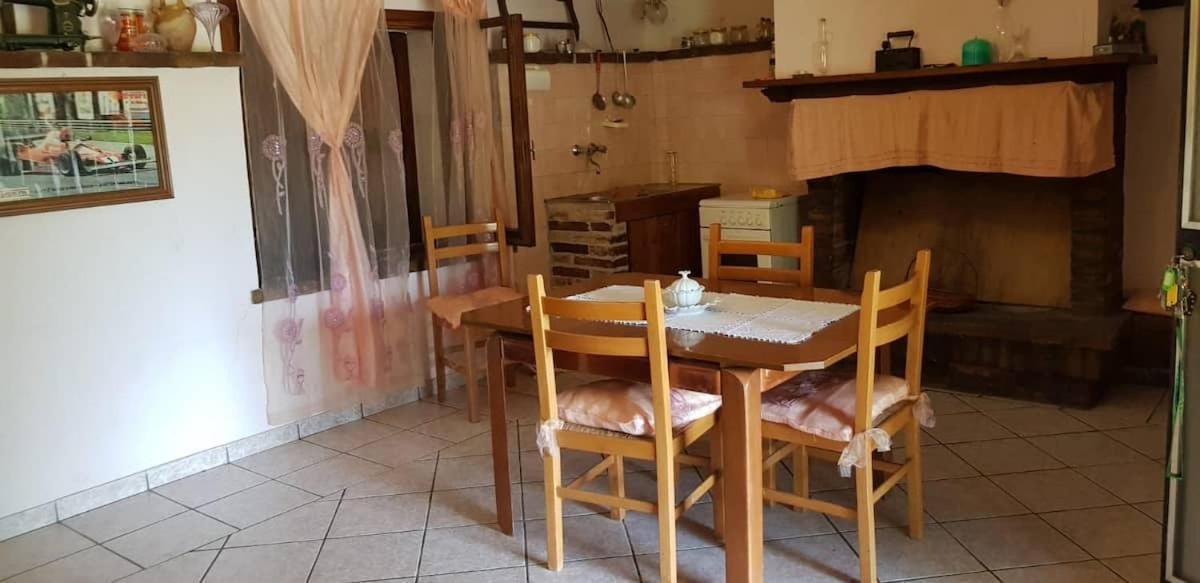 Bilocale Santa Maria Il Palazzone Εξωτερικό φωτογραφία